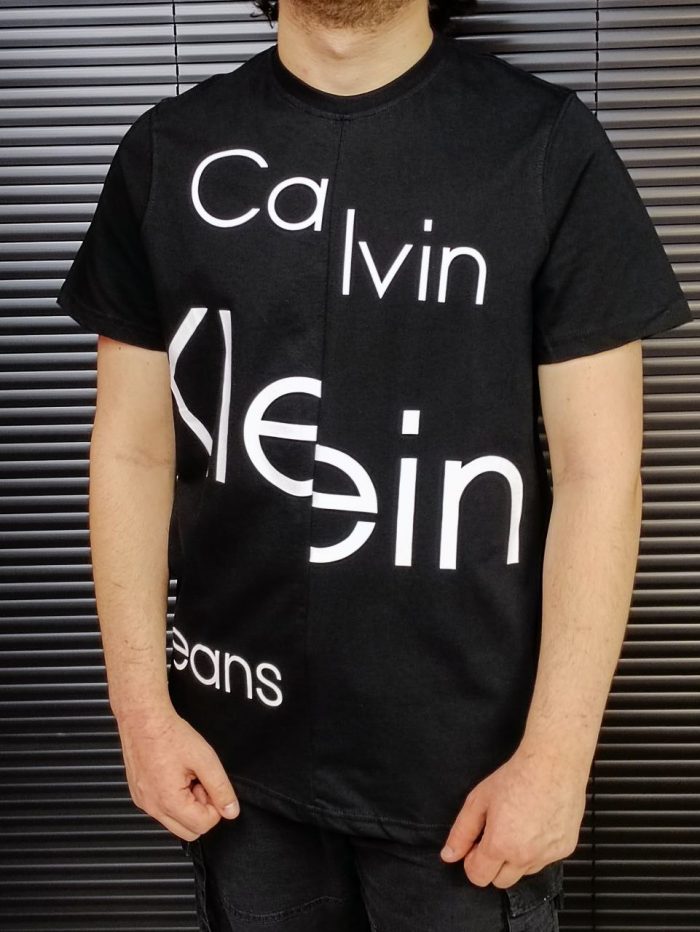 Футболка Calvin Klein  