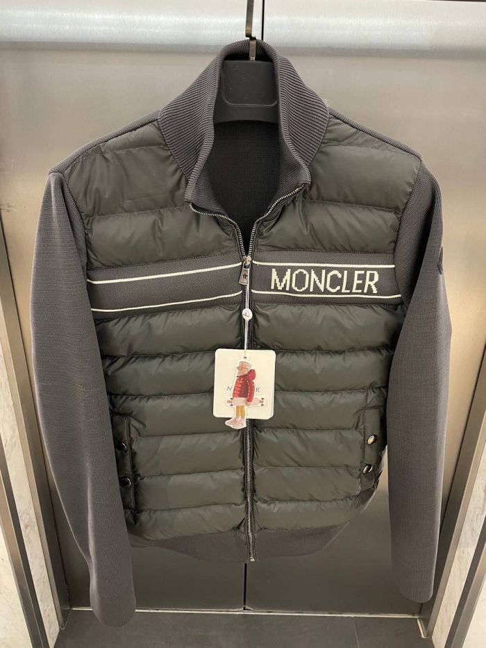 Куртка Moncler  