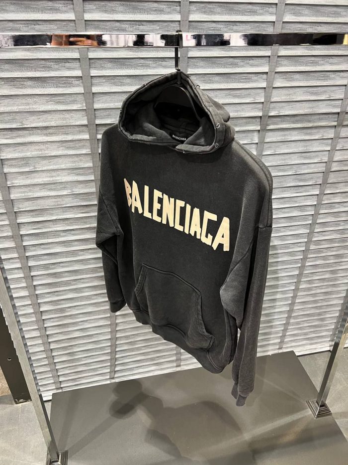 Худи Balenciaga  