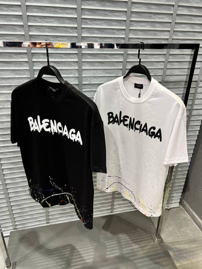 Футболка Balenciaga  