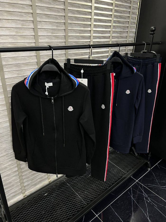 Комплект Moncler  