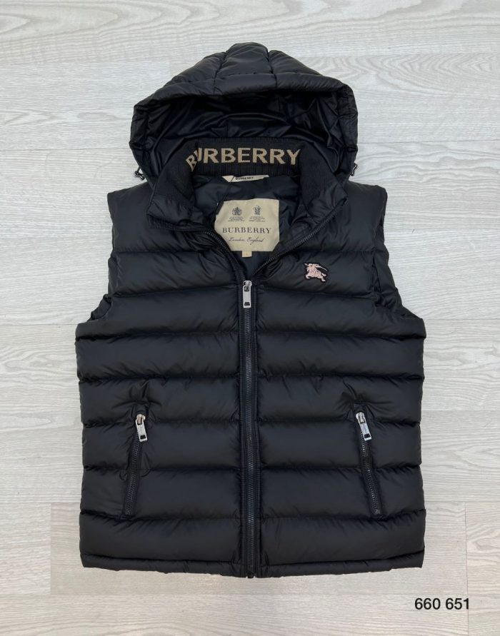 Жилет Burberry  