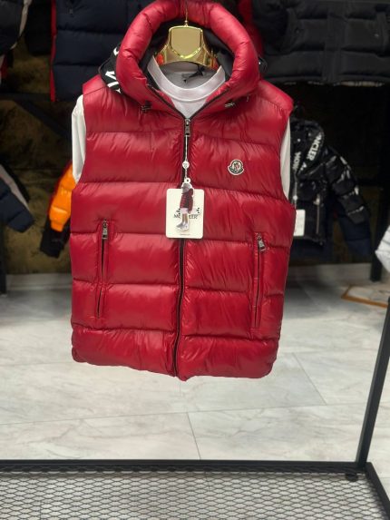 Жилет Moncler  