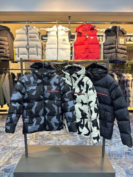 Куртка Moncler  