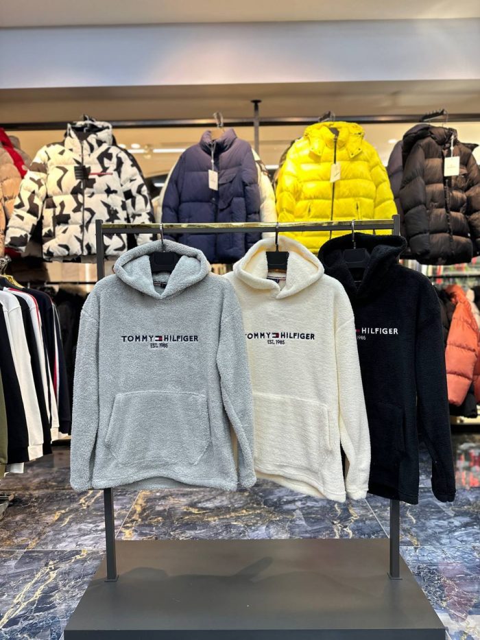 Худи Tommy Hilfiger  