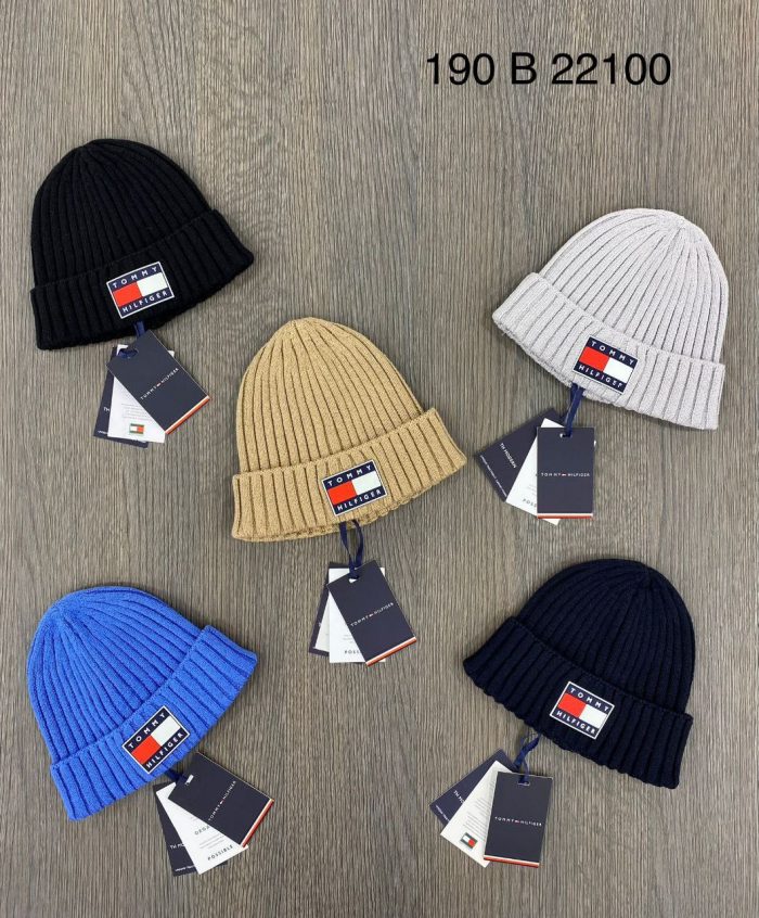 Шапка Tommy Hilfiger  