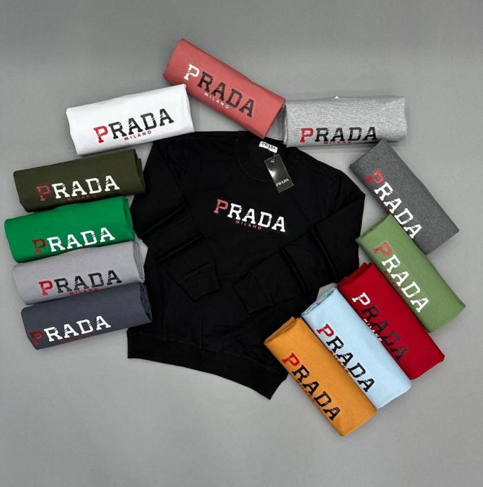 Кофта Prada  