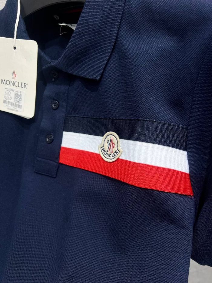 Футболка Moncler  