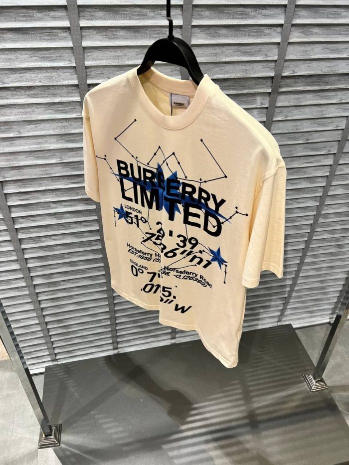 Футболка Burberry  