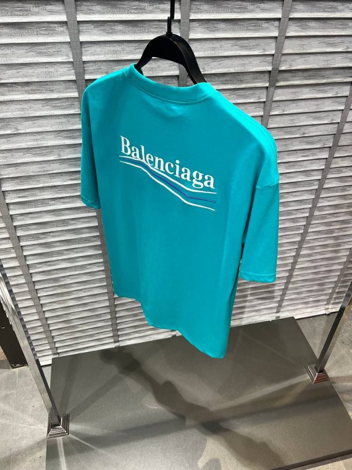 Футболка Balenciaga  