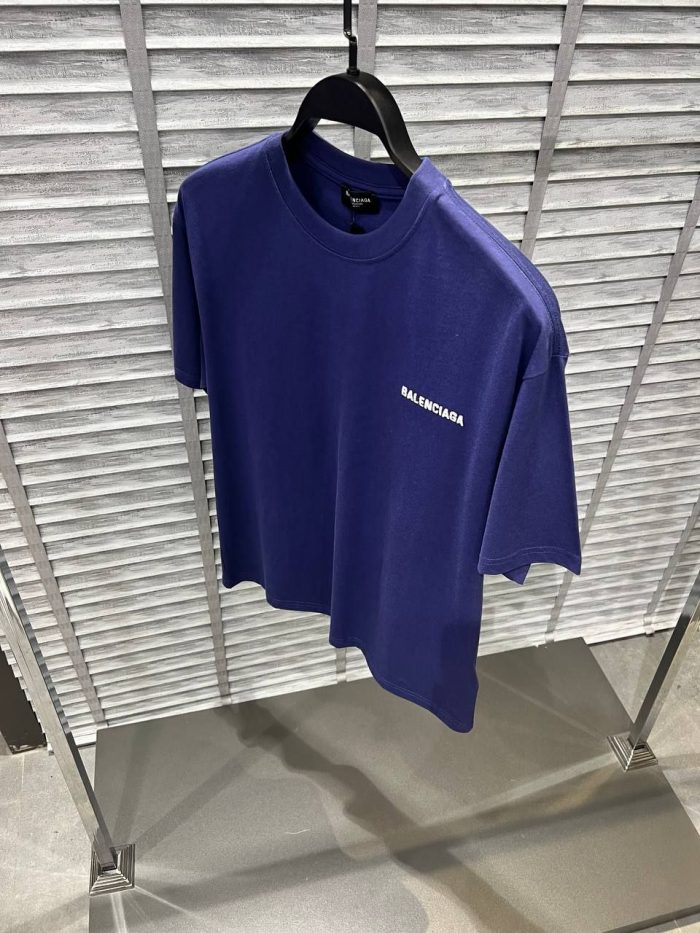 Футболка Balenciaga  