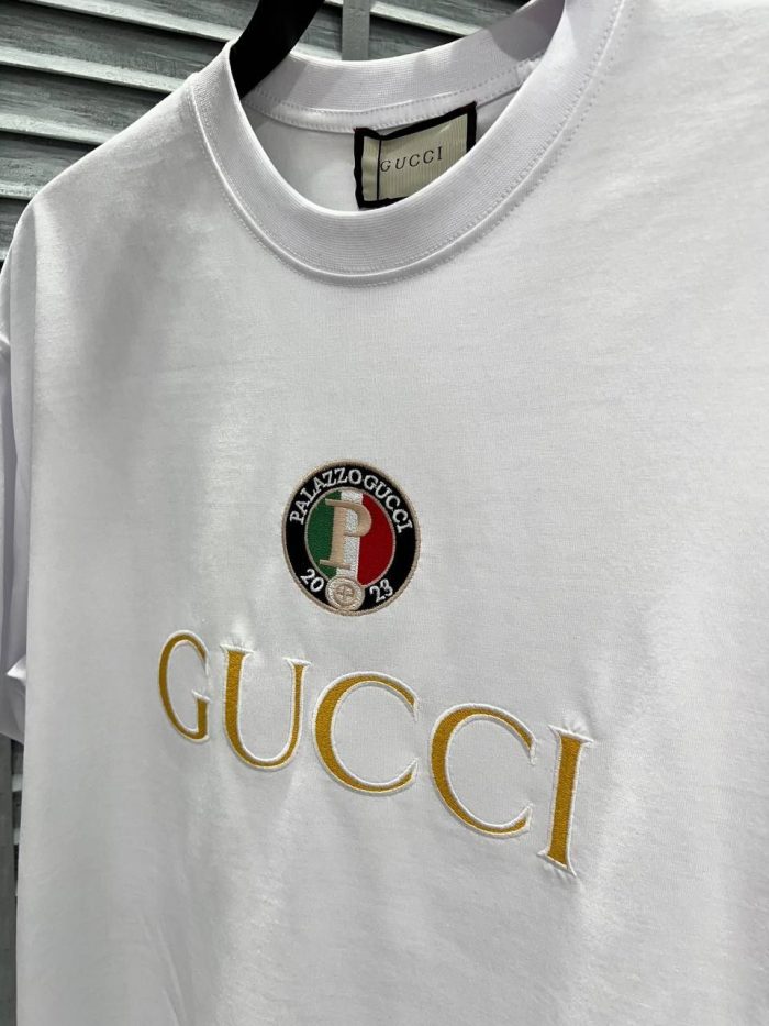 Футболка Gucci  