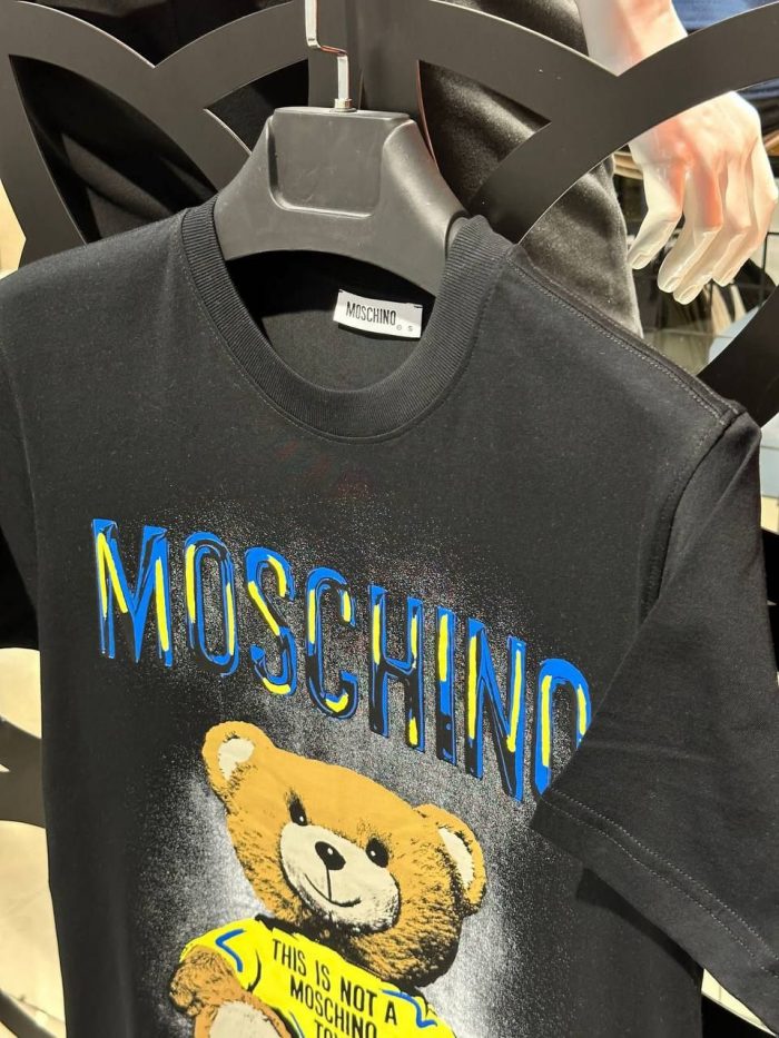 Футболка Moschino  