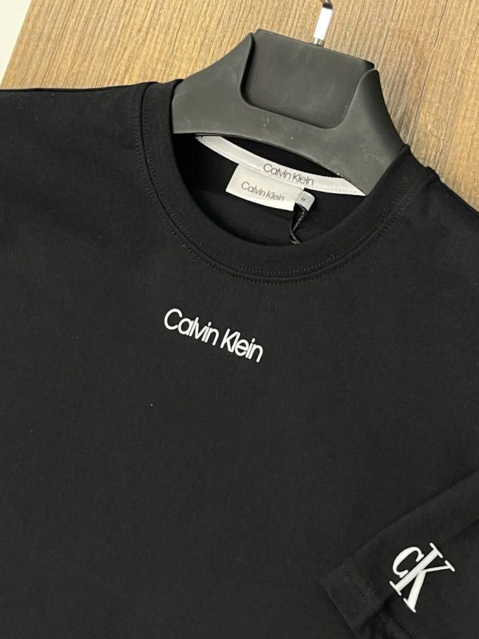 Футболка Calvin Klein  