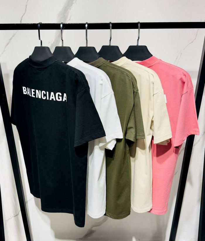 Футболка Balenciaga  