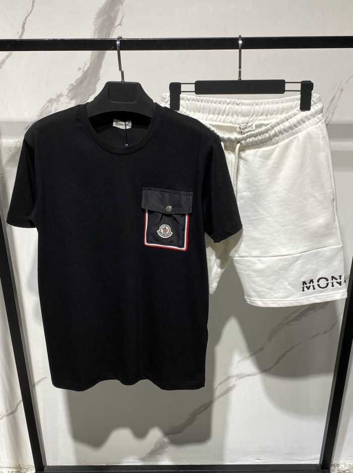 Комплект Moncler  