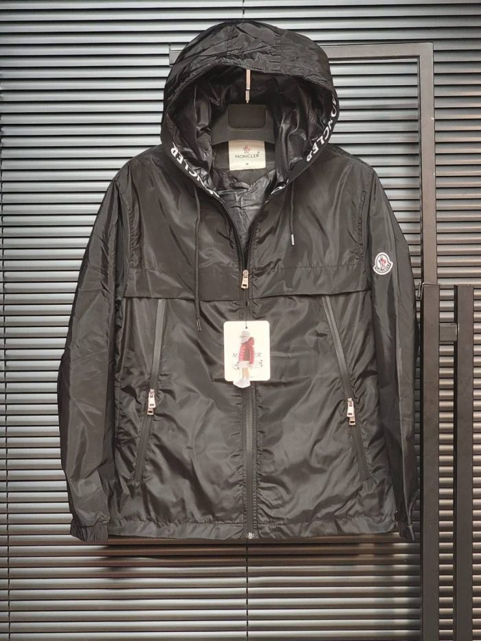Ветровка Moncler  