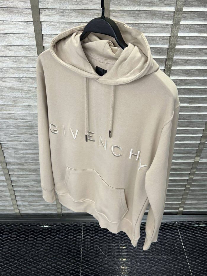 Худи Givenchy  