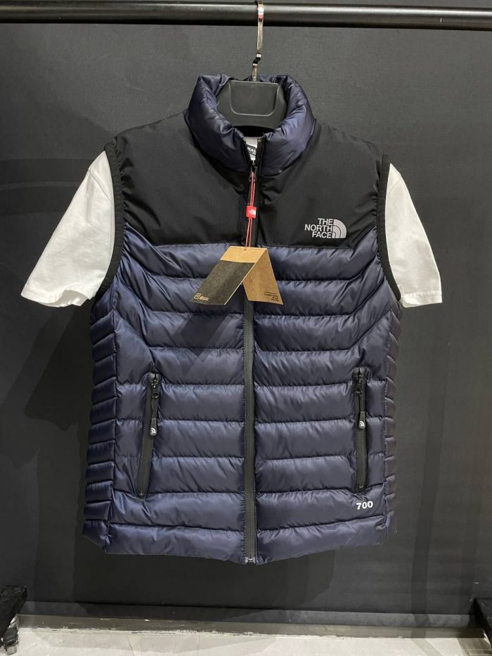 Жилет The North Face  