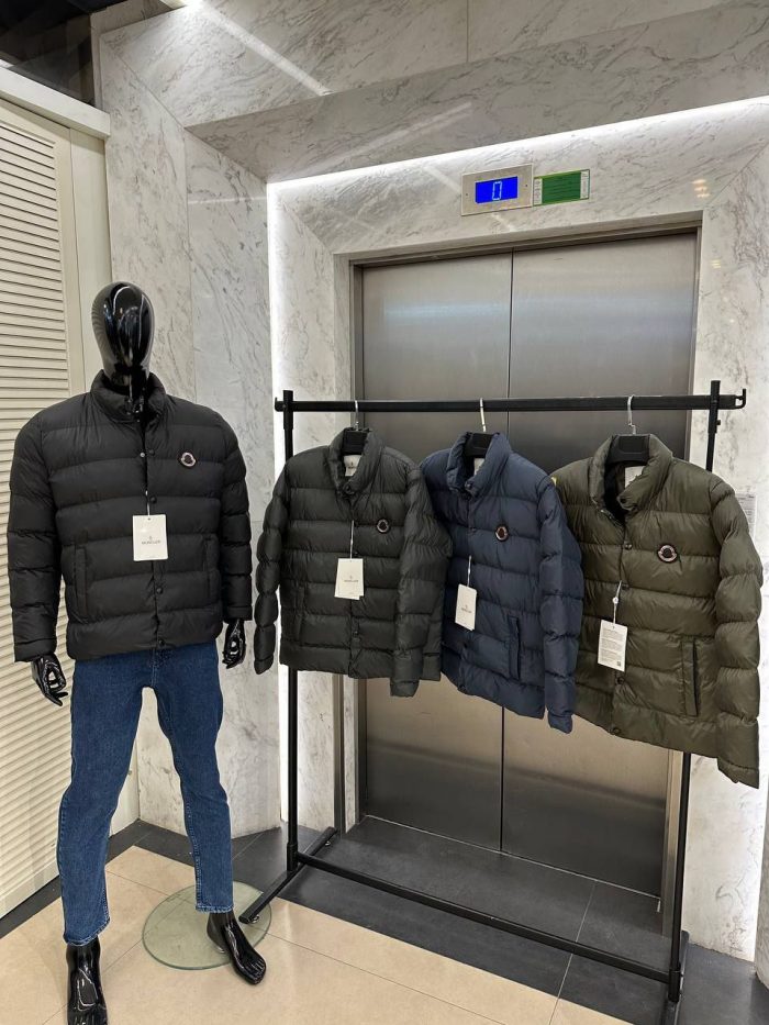 Куртка Moncler  