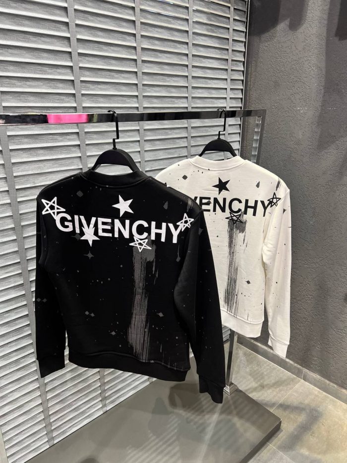 Кофта Givenchy  