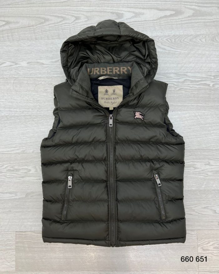 Жилет Burberry  