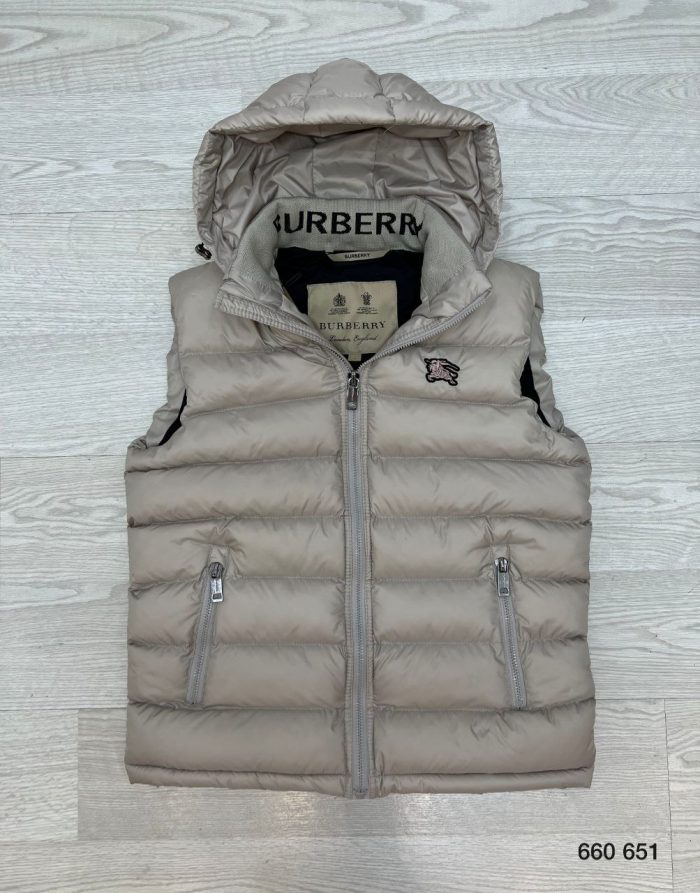 Жилет Burberry  