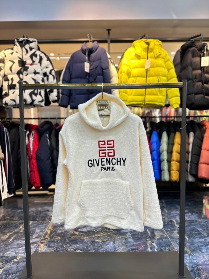 Худи Givenchy  