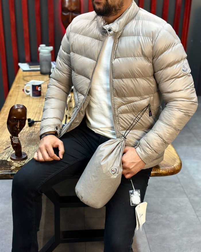 Куртка Moncler  