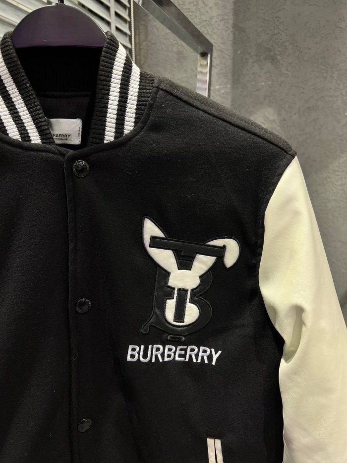 Куртка Burberry  