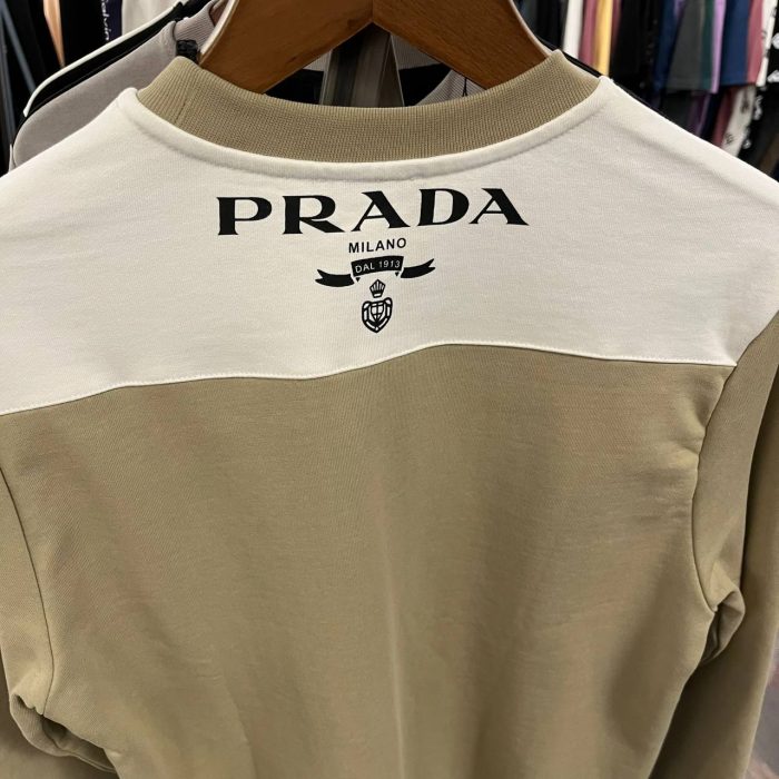 Кофта Prada  