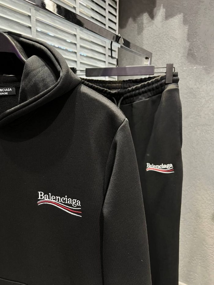 Комплект Balenciaga  