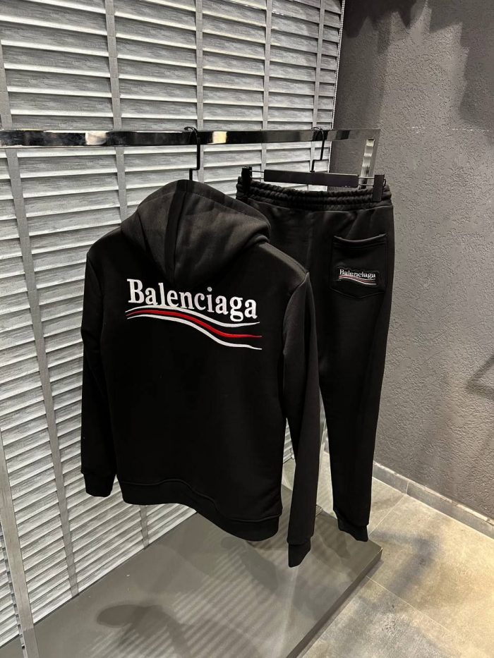 Комплект Balenciaga  