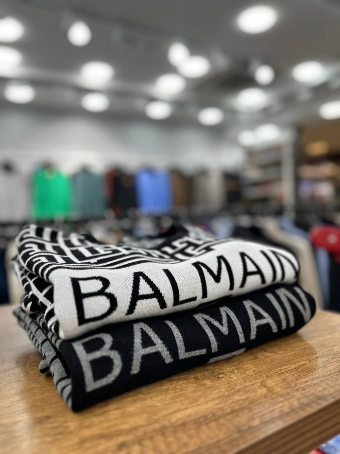 Кофта Balmain  