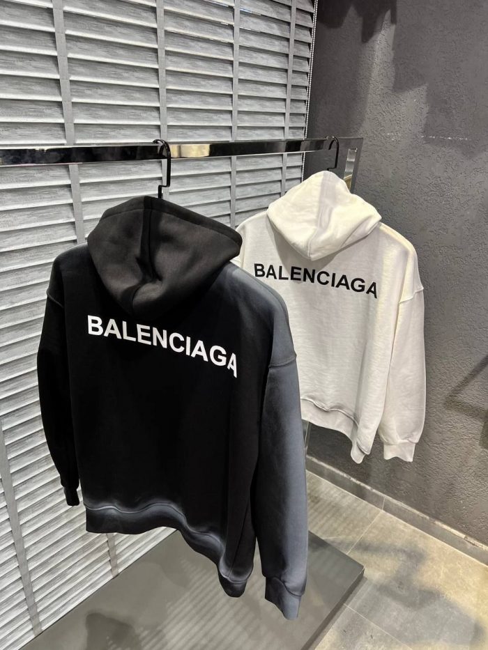 Худи Balenciaga  