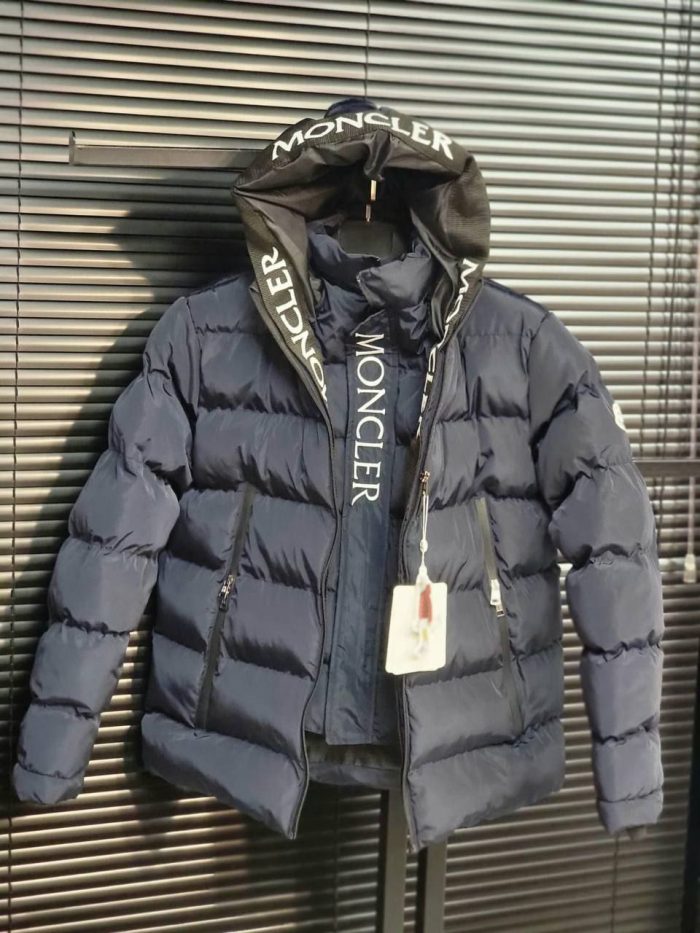 Куртка Moncler  