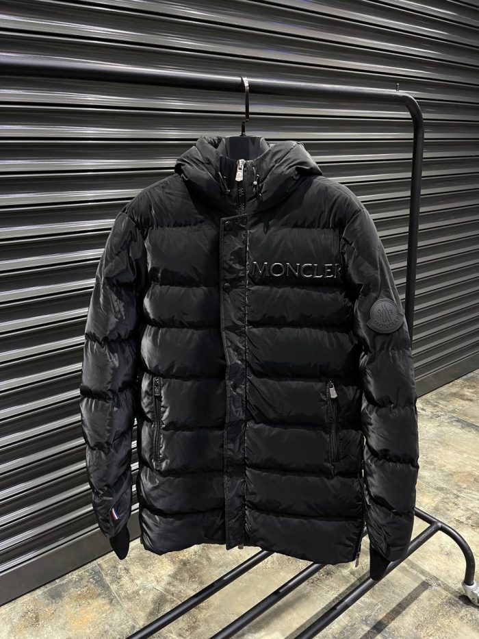 Куртка Moncler  