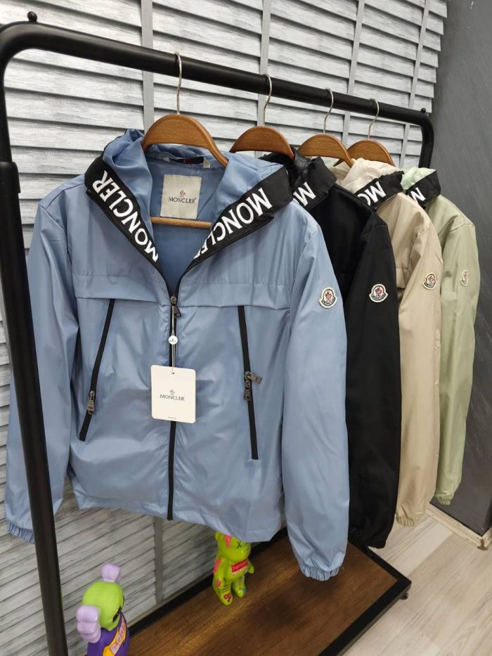 Ветровка Moncler  