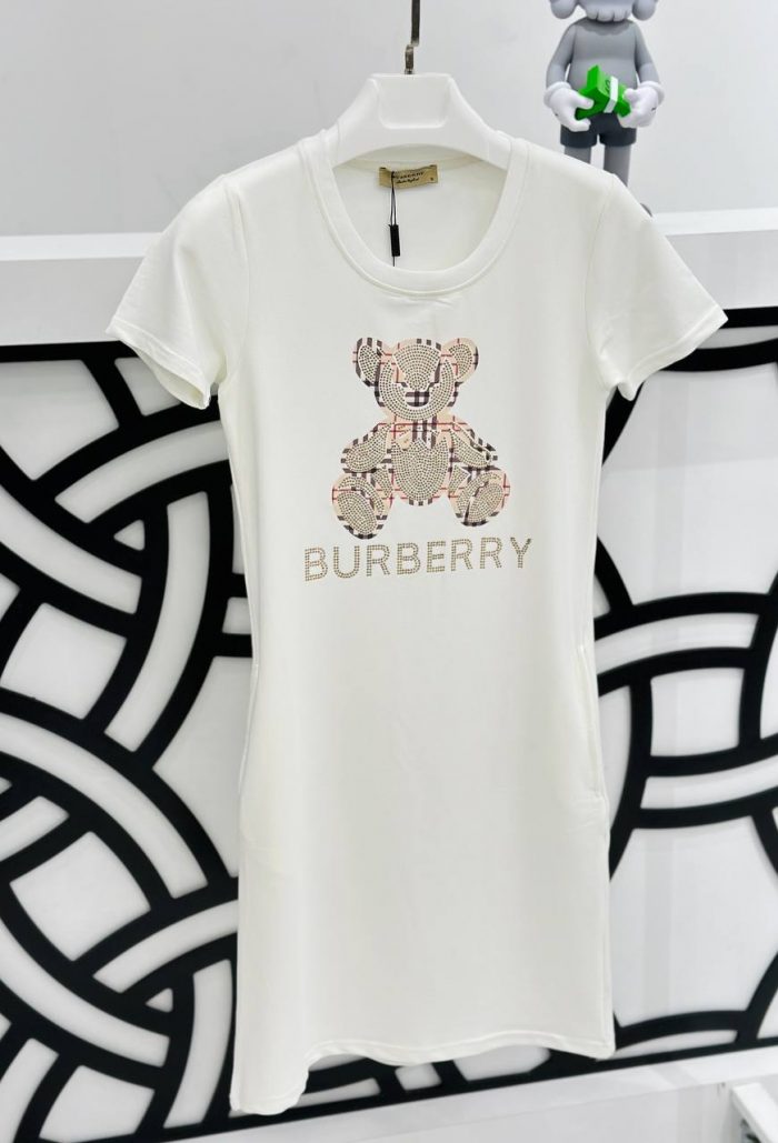 Платье Burberry  