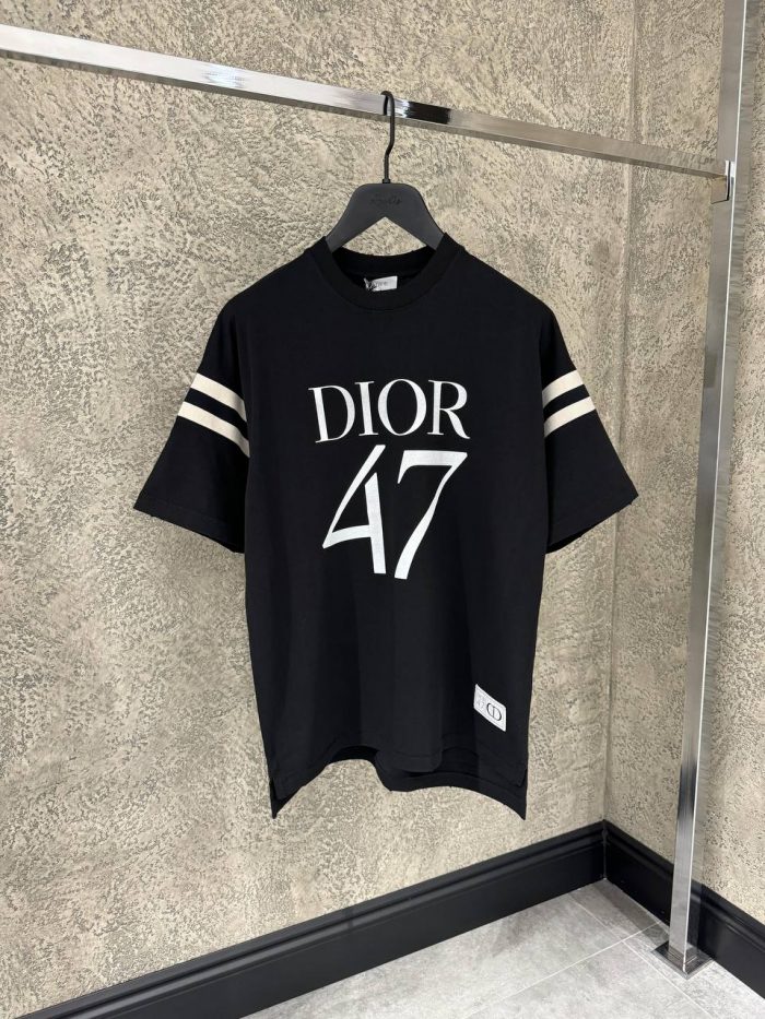 Футболка Dior  