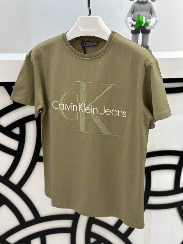 Футболка Calvin Klein  