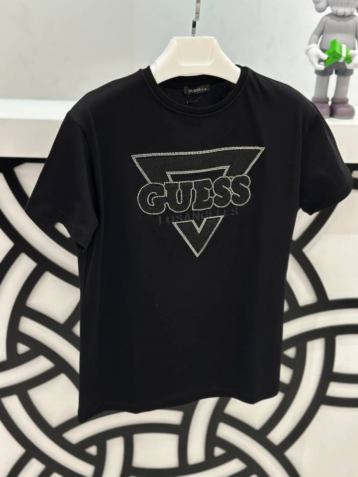 Футболка Guess  