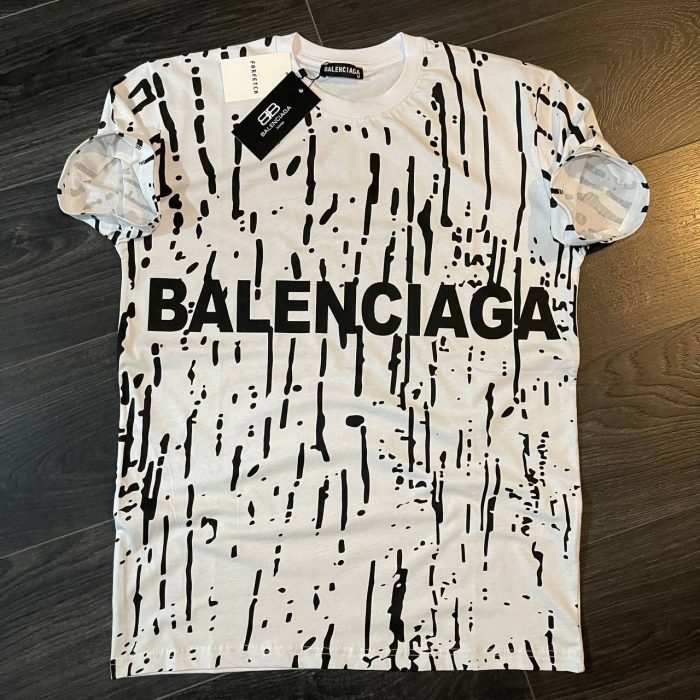 Футболка Balenciaga  