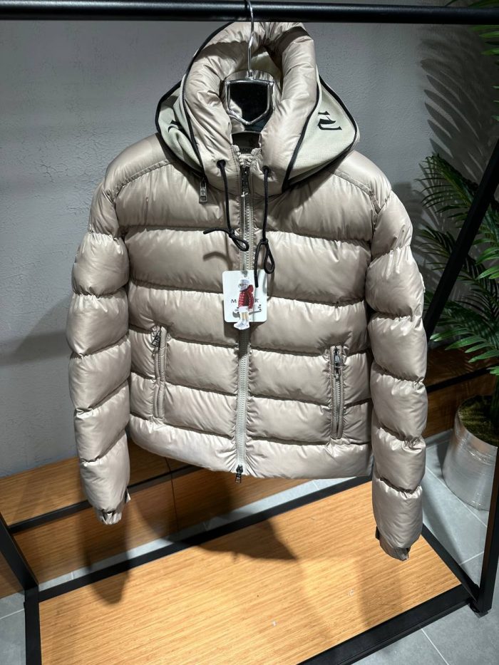 Куртка Moncler  