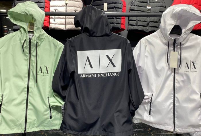 Куртка Armani Exchange  