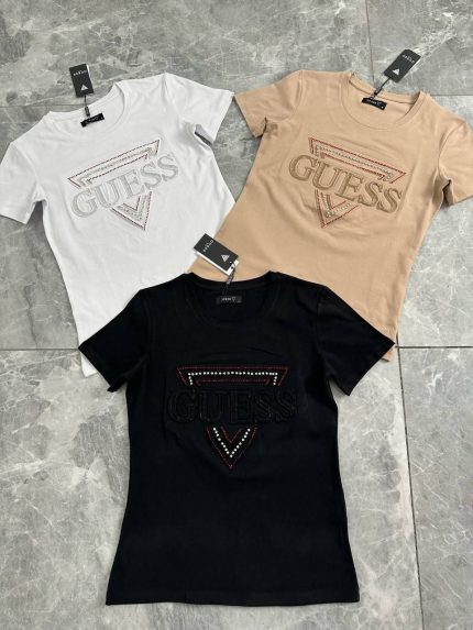 Футболка Guess  