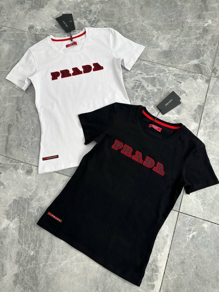 Футболка Prada  