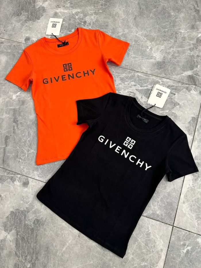 Футболка Givenchy  