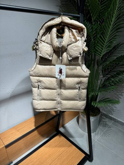 Жилет Moncler  