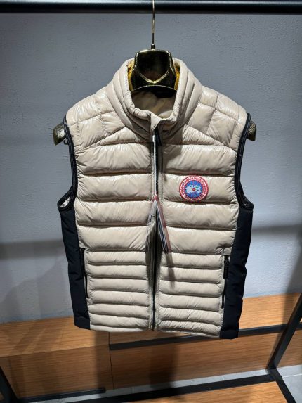 Жилет Canada Goose  